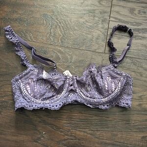 Victoria’s Secret Wicked Unlined Uplift Bra